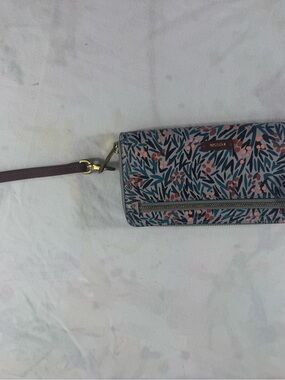Fossil Logan RFID Zip Around Clutch Wristlet Wallet Blue Floral BOHO EC